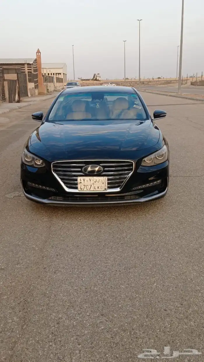 ازيرا 2018 بنزين 6 سلندر 2