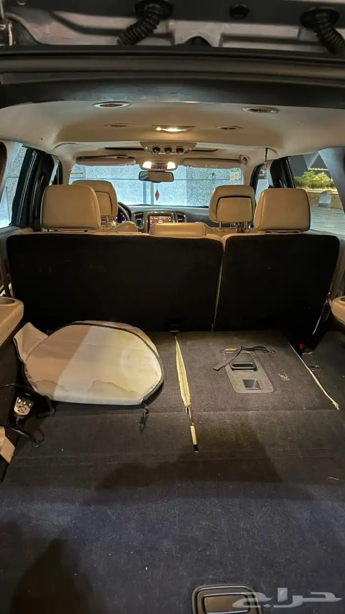 دودج دورانجو 2014   V8 5.7   فضي 8