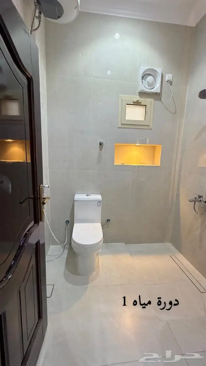 شقه دور ارضي مدخل وحوش مستقل خلف الاستاد الرياضي 13