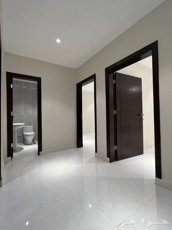 شقة روف مع سطح الطائف حي الشرقية 8