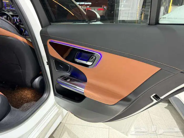 مرسيدس - سي كلاس C300 AMG kit - 2023 25