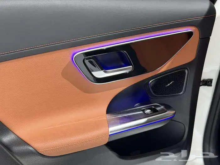 مرسيدس - سي كلاس C300 AMG kit - 2023 31