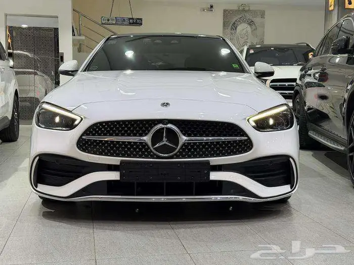 مرسيدس - سي كلاس C300 AMG kit - 2023 35