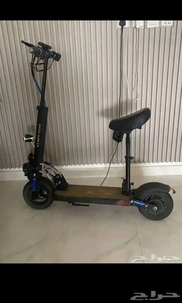 اسكوتر نضيف جدان للبيع مفي خرابات. سرعة ممتاز 0