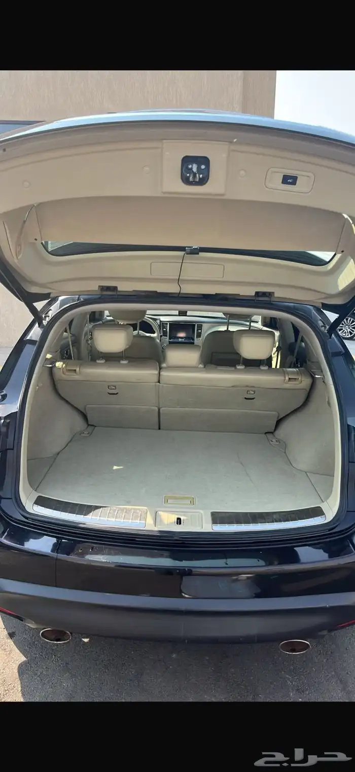 انفنتي QX70 8