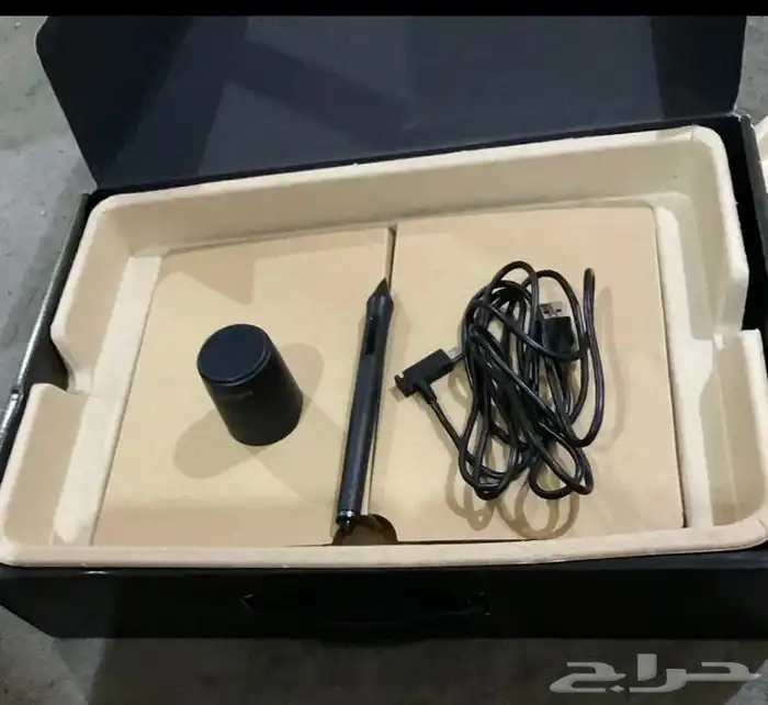 السبورة الاحترافية intous pro وكالة 7