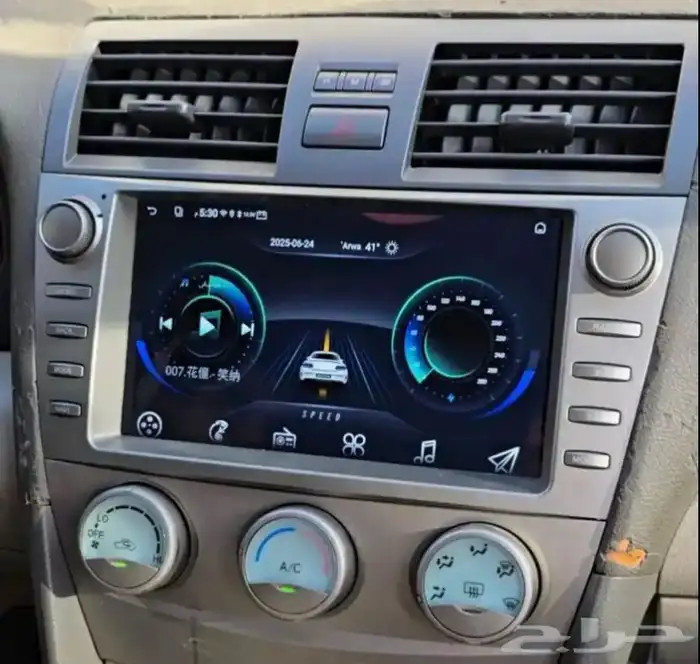 للبيع شاشة كامري من 2007 لين 2011 0