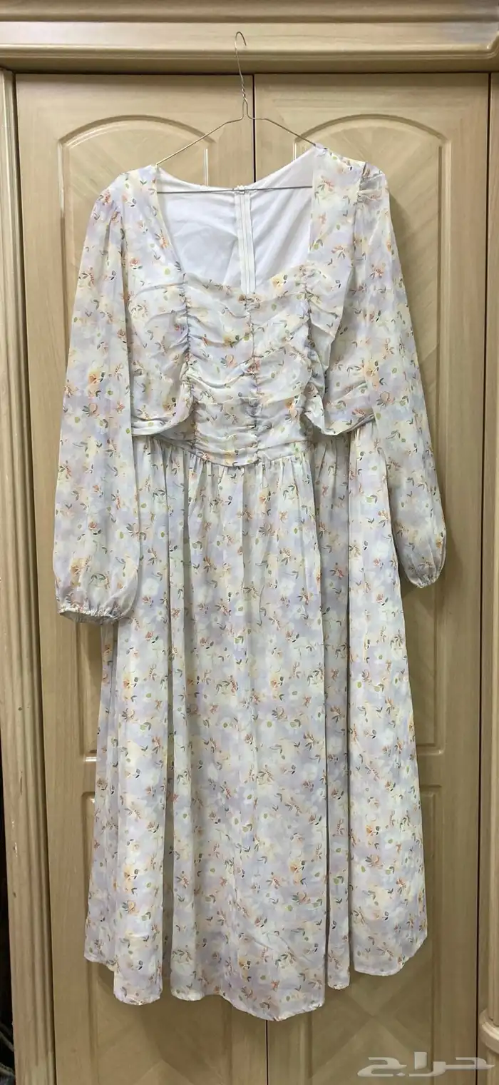 فساتين نظيفه للبيع 9