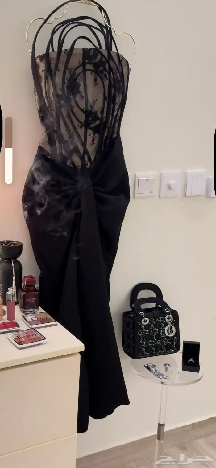 فستان للبيع كورسيه مقاس S وXS وطول 155 وتحت فخم وأنيق 5