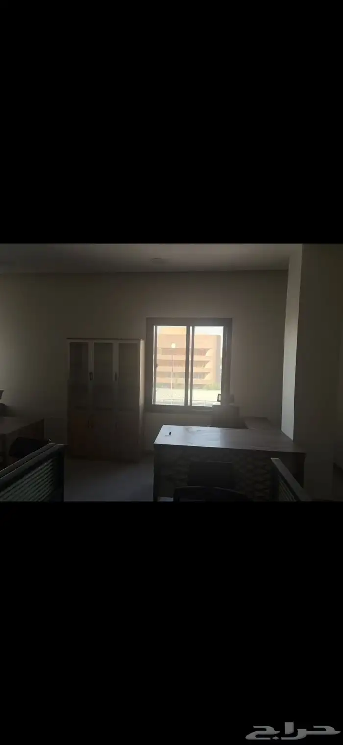 مكتب لتقبيل حي الملز منطقة حية وحيويه متبقي 7 شهور 1