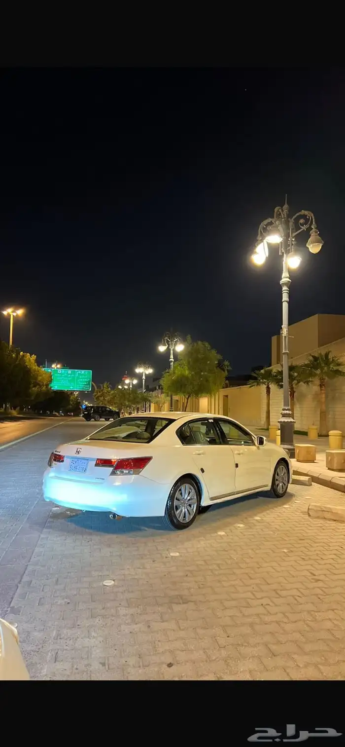 هوندا اكورد 2010. مرهم 12 3