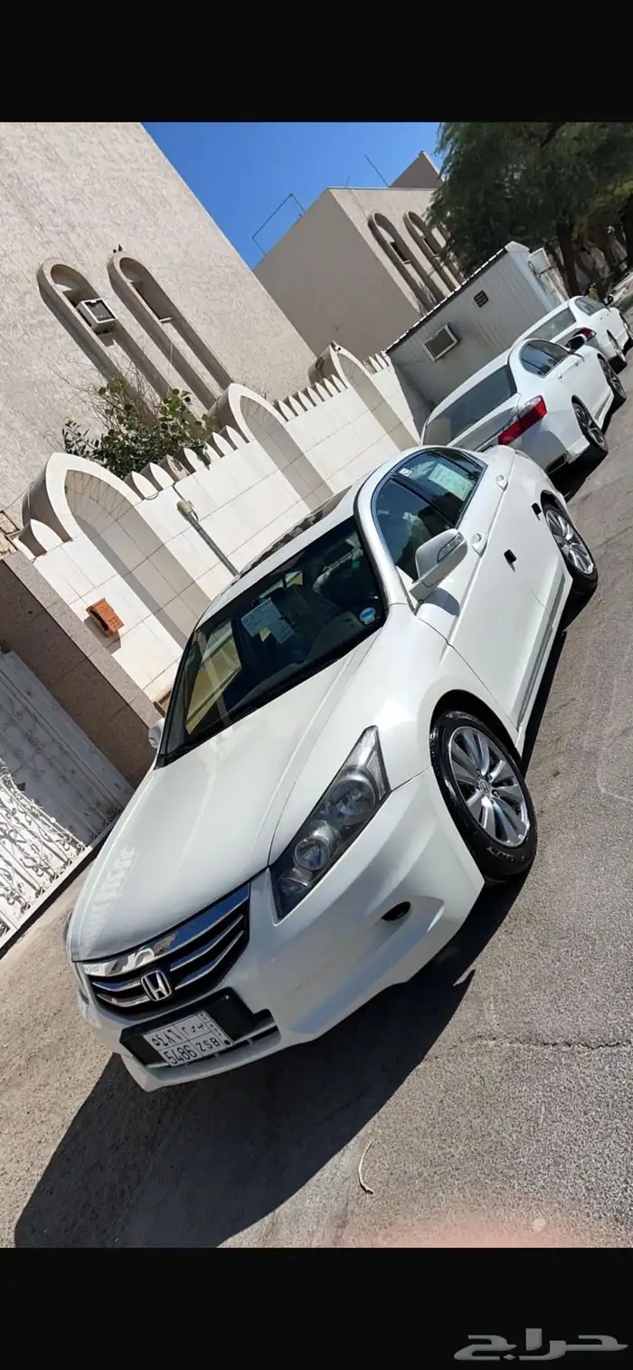 هوندا اكورد 2010. مرهم 12 4