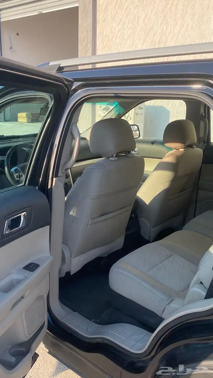 للبيع اكسبلور 2012 اسود 6