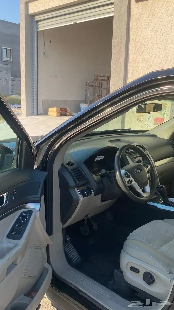 للبيع اكسبلور 2012 اسود 5