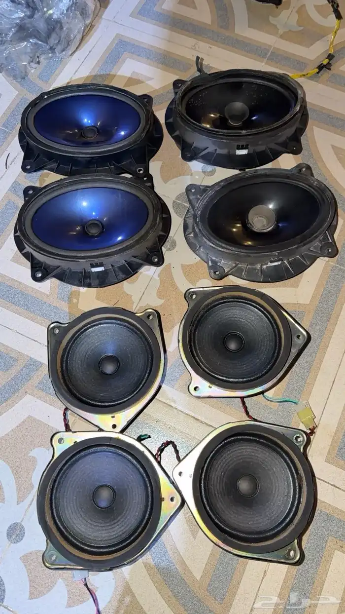 سماعات اماميه كامري موديل 98 الى 2006 0