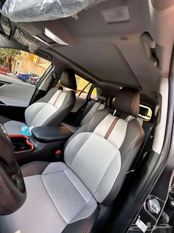 تويوتا راف فور 2024 فل كامل ادفنشر - 18 الف كيلو - مالك اول 4