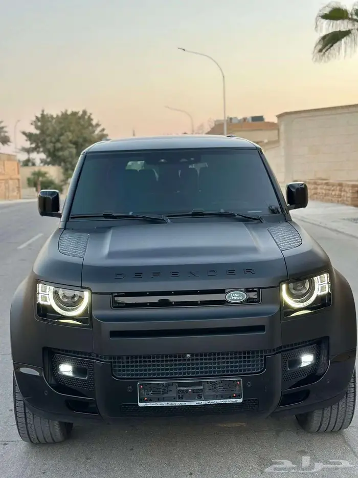 ديفندر 110 أسود مطفي 2022 عداد 105 بحالة الوكالة على الضمان 45