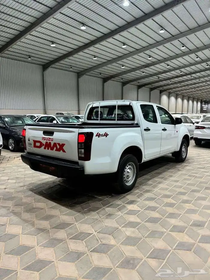 ايسوزو ديماكس غمارتين 2024 1