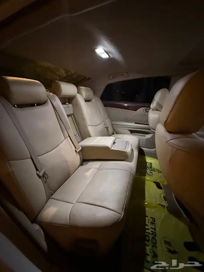 تويوتا افالون 2010 7