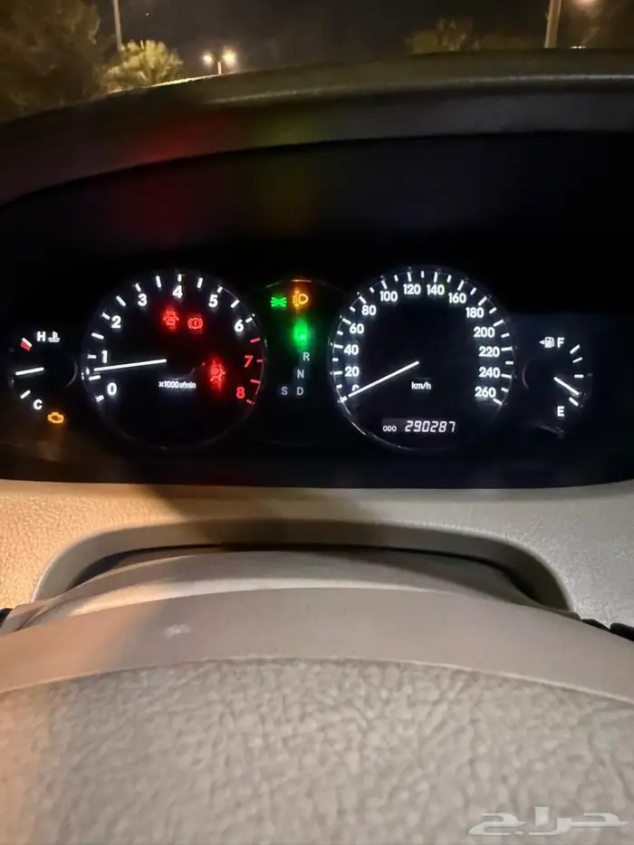 تويوتا افالون 2010 10