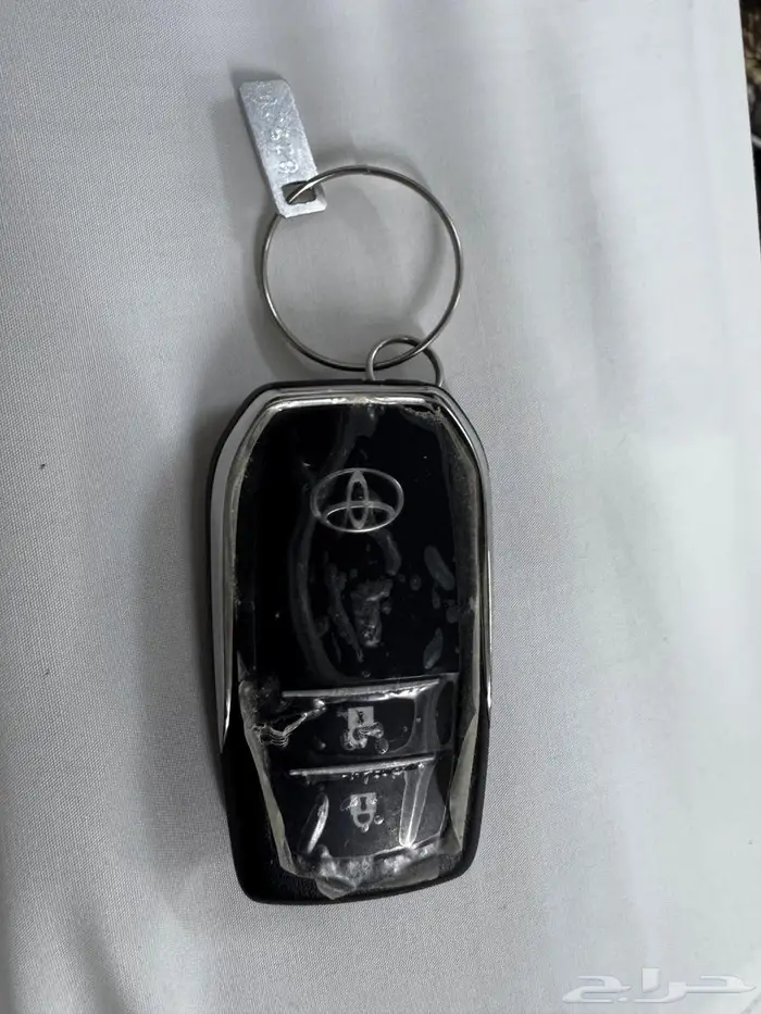 مفتاح هايلكس 2016 وكالة بصمة 1