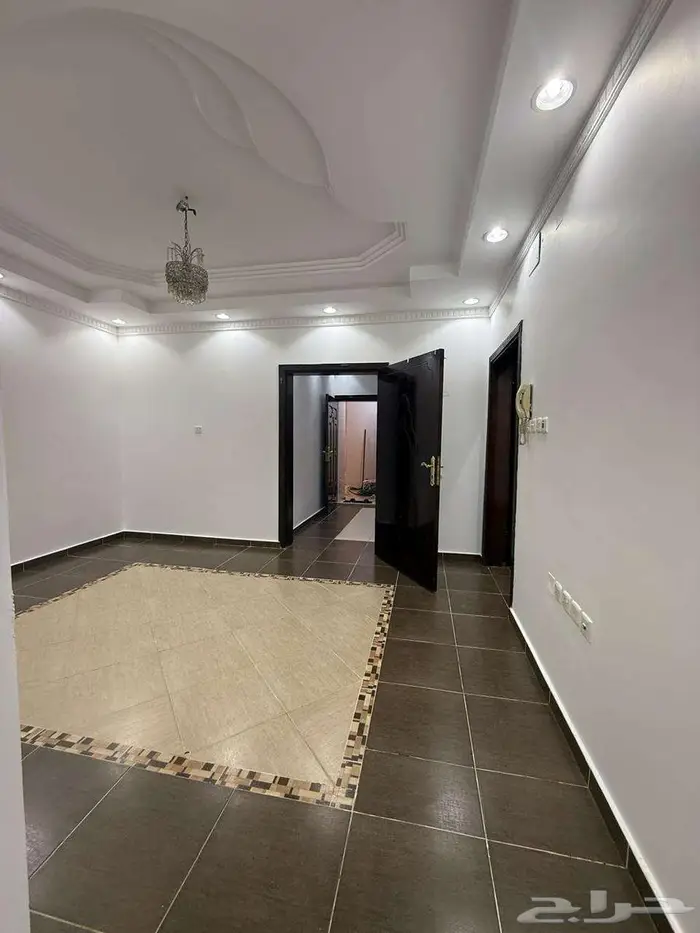 شقة للإجار ببطحاء قريش 3