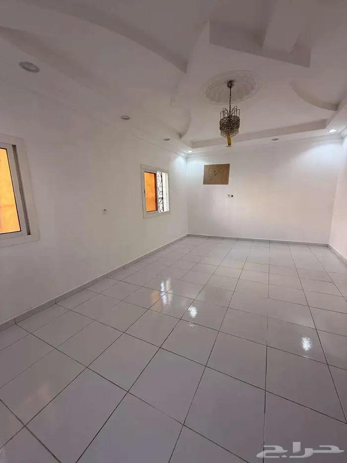 شقة للإجار ببطحاء قريش 2