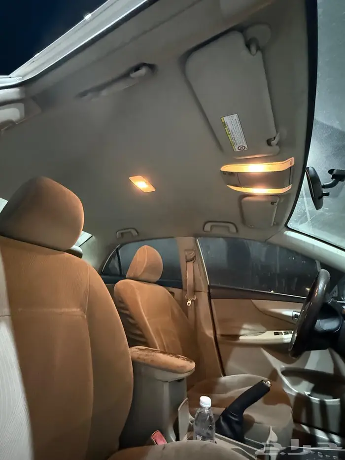 كورولا تويوتا 2012 للبيع 2