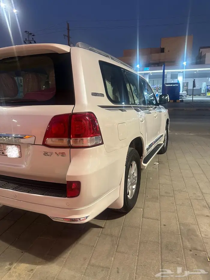 لاندكروزر 2009 VXR فل كامل وكاله 8