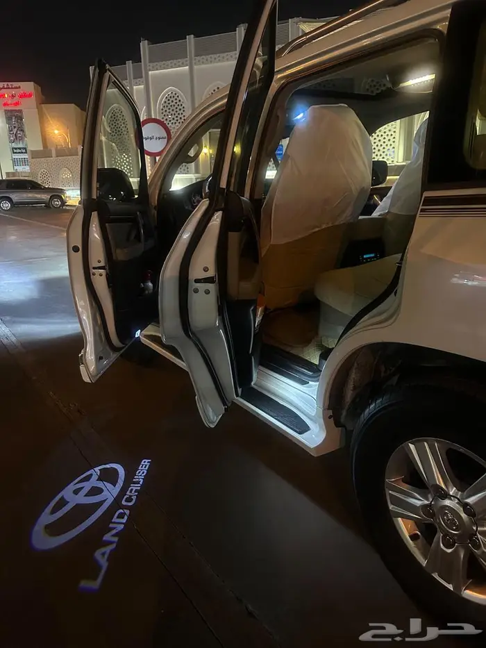 لاندكروزر 2009 VXR فل كامل وكاله 19