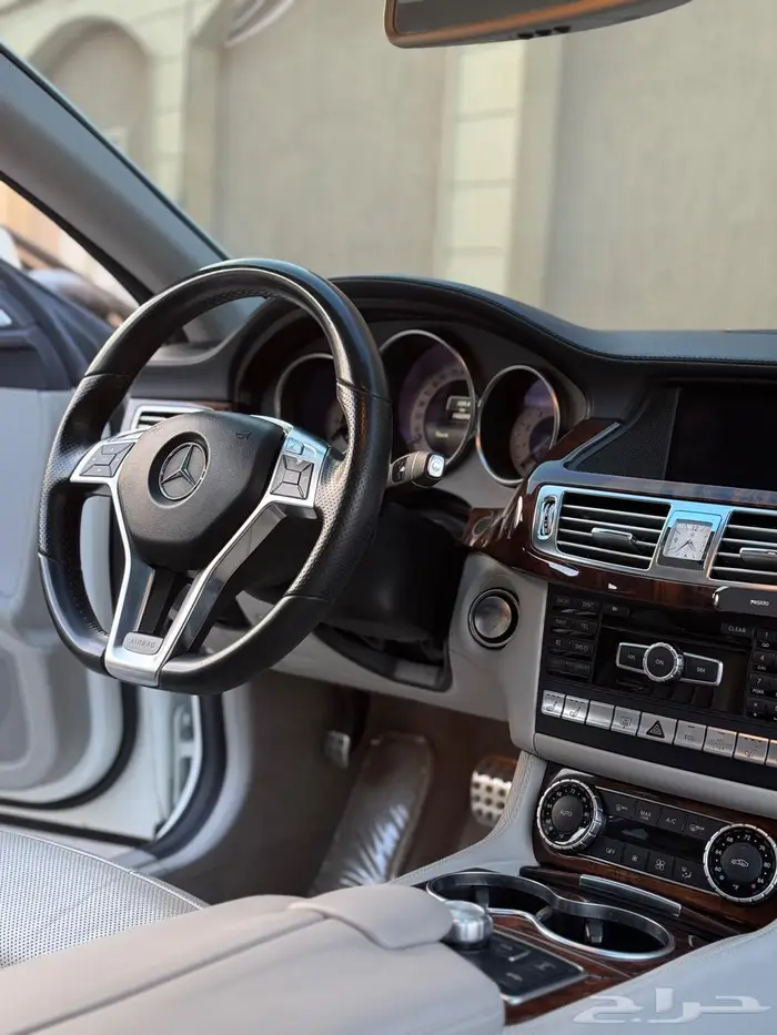 Mercedes CLS550 - 2014 AMG - بحالة الوكالة 10