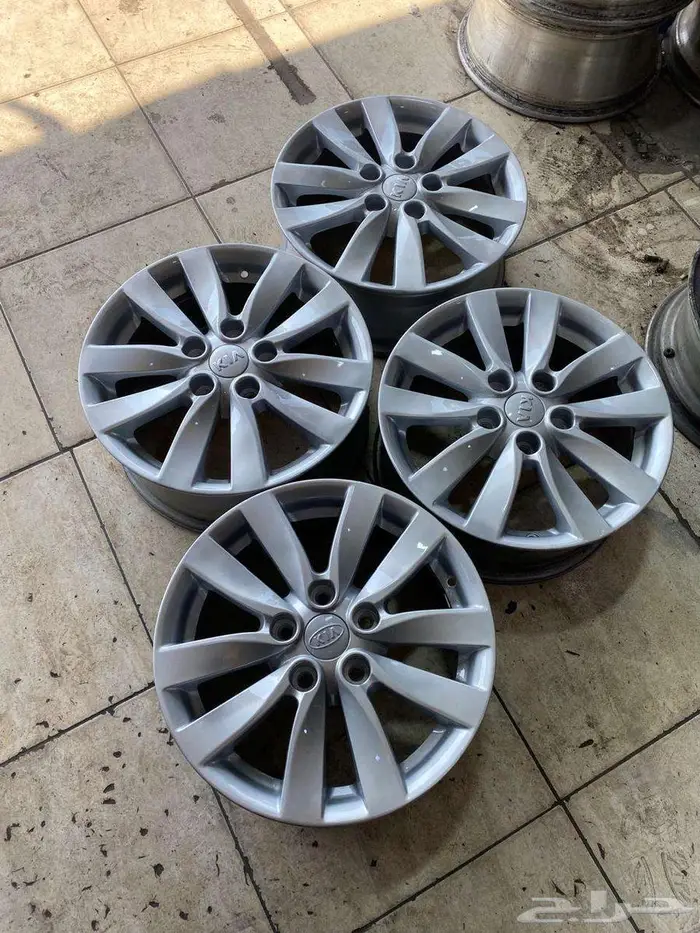 جنوط كيا سيراتو مقاس 16 اصليه وكاله 0