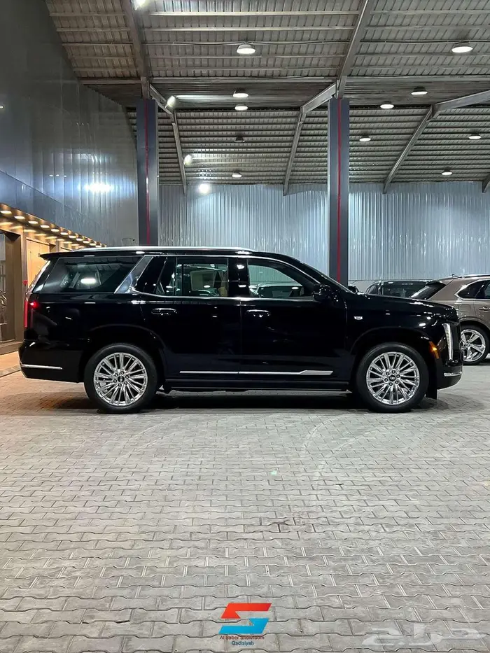 كاديلاك اسكاليد _ 2025__ ضمان وصيانة 4