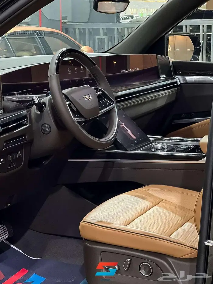 كاديلاك اسكاليد _ 2025__ ضمان وصيانة 9