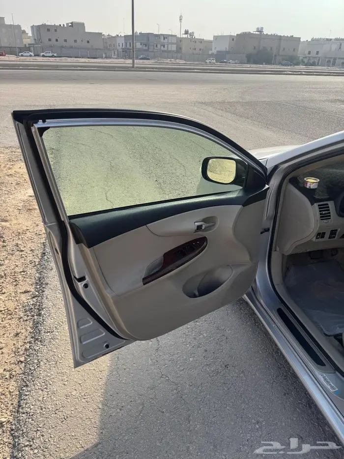 للبيع كورولا 2013 فل كامل 10