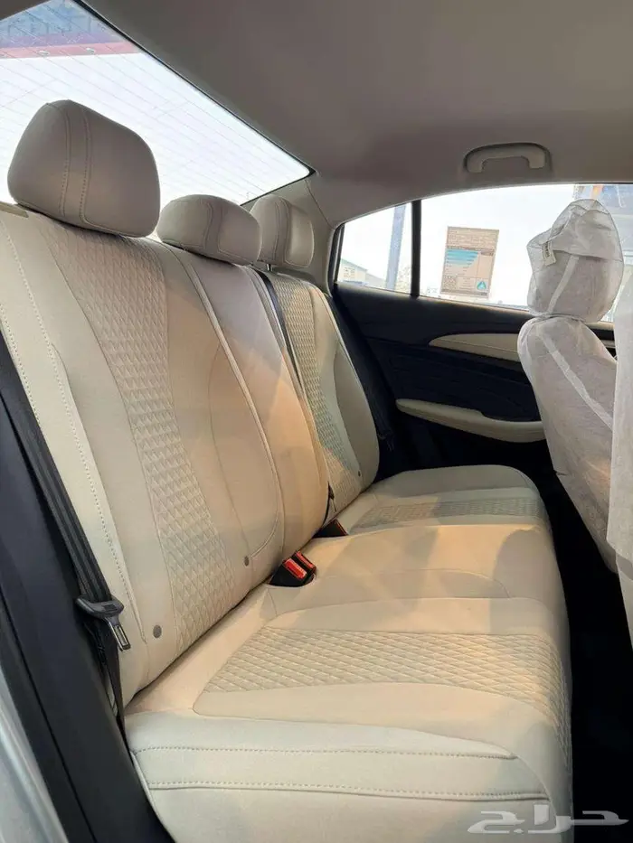 ام جي MG5 ستاندر 2025 عروض نهاية السنة كاش واقساط 14