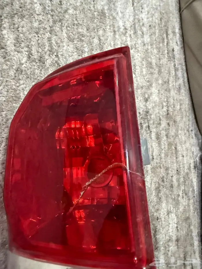 اسطب يسار هايلكس اصلي 1