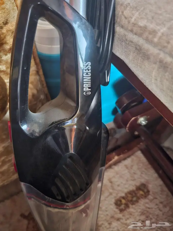 مكنسة سجاد كهربائية بحالة جيدة للبيع 2