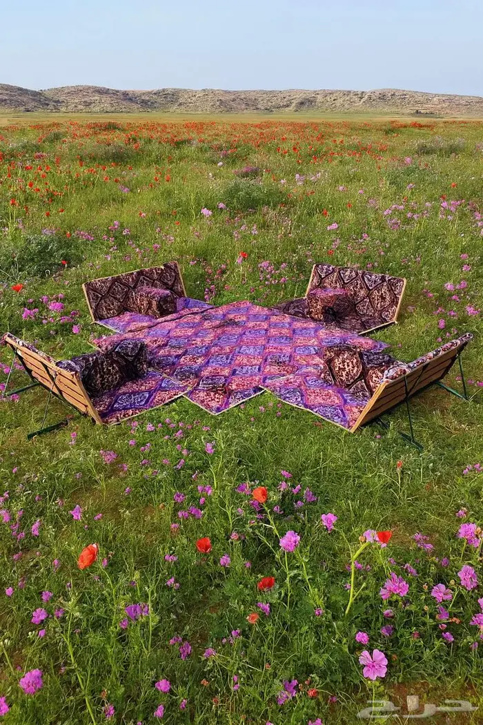 جلسات ومدات للرحلات والتخييم ماركة القناص العربي 1