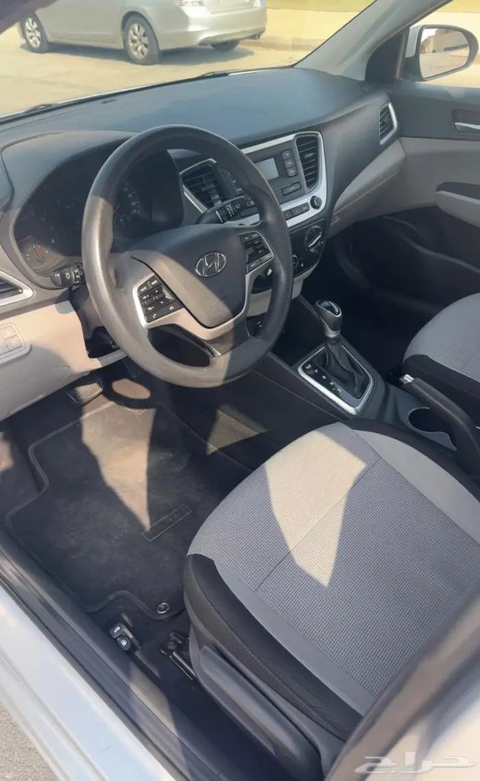 للبيع هونداي اكسنت موديل 2021 6