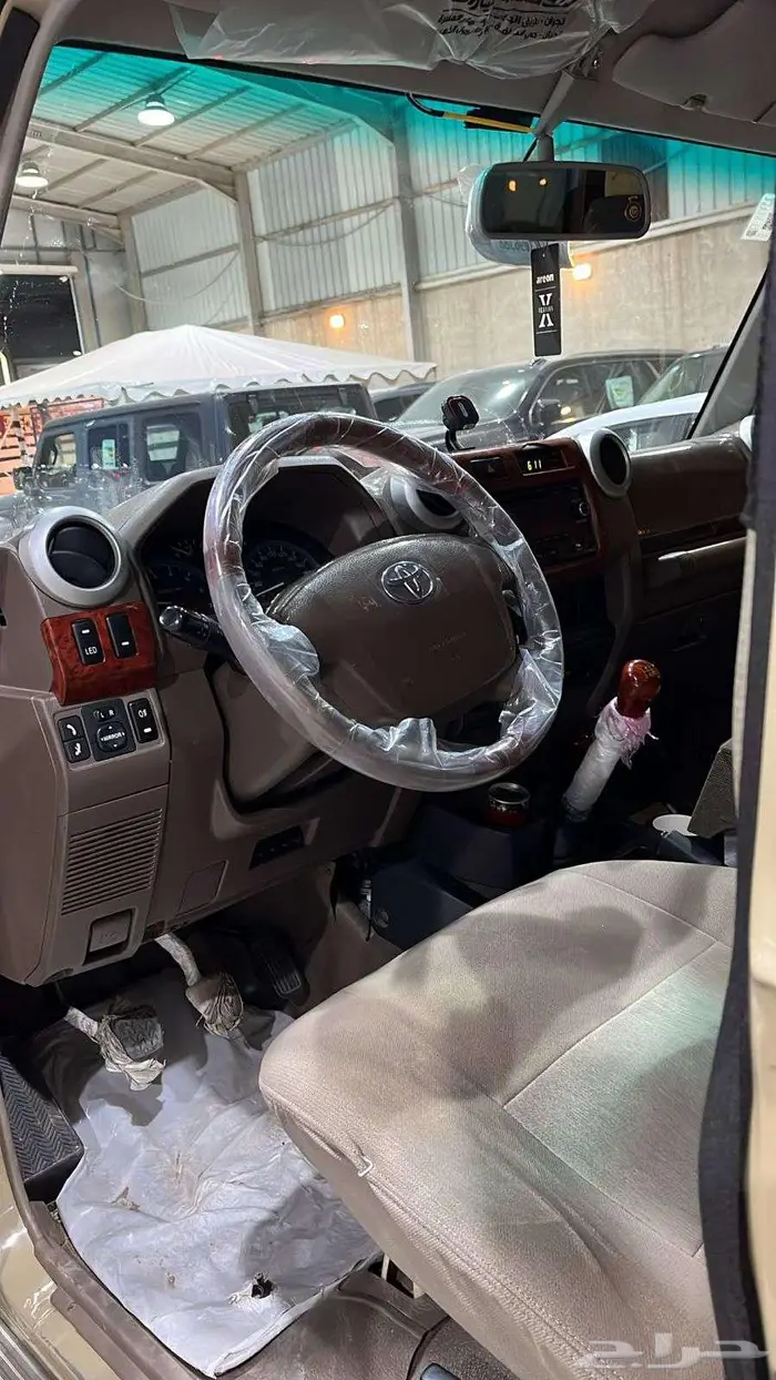 تويوتا شاص فل كامل ونش دفلك بريمي موديل 2014 4