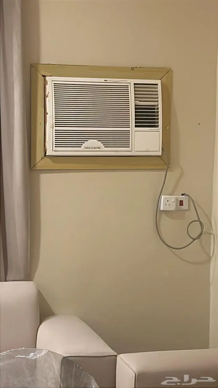 4 مكيفات نظيفة للبيع 0