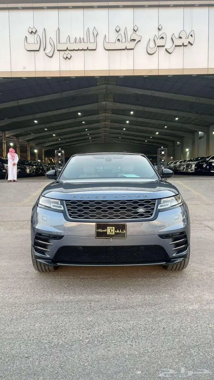 رنج روفر فيلار موديل 2018 - معرض خلف للسيارت 0