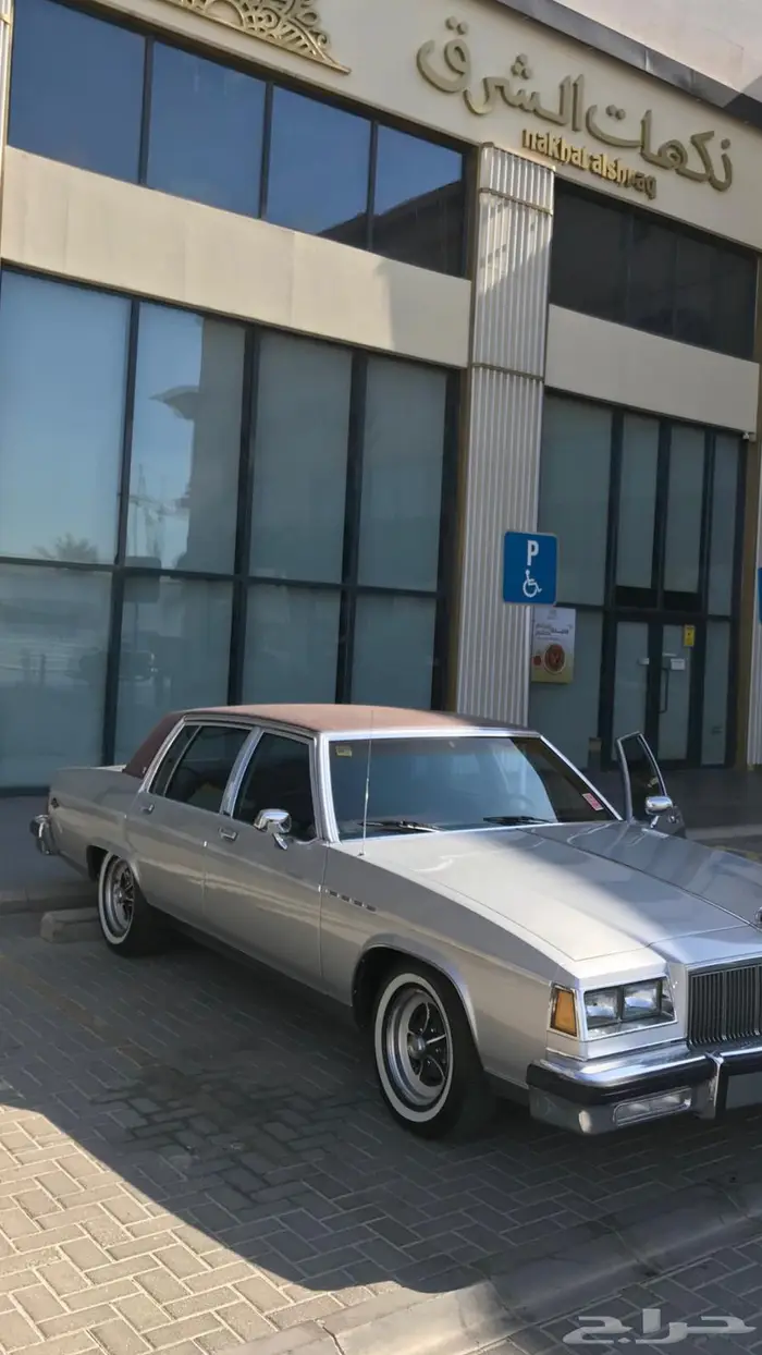 بيوك بارك افينيو 1984 للتأجير 2