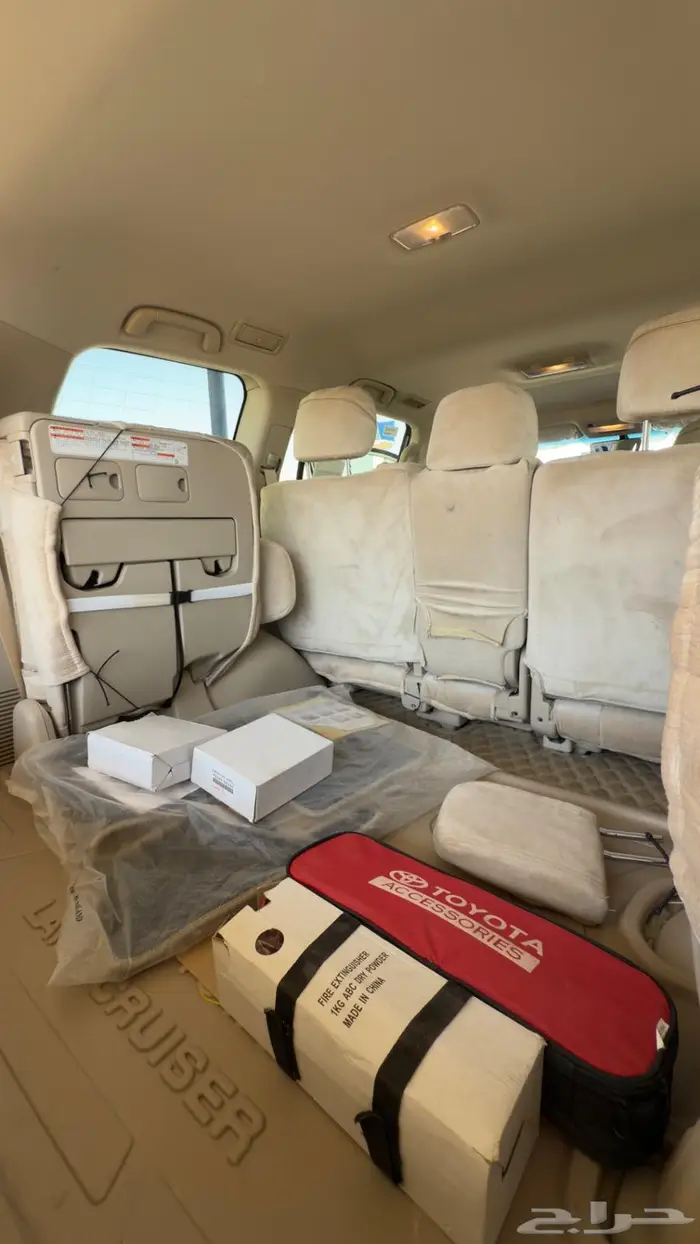 لاندكروزر جي اكس ار 2021 عداد 29 الف فقط ( مخزن ) 29