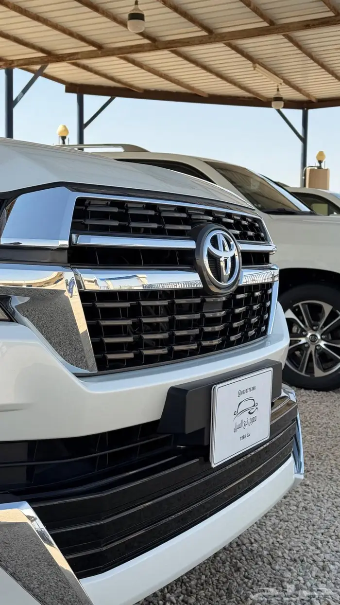 لاندكروزر جي اكس ار 2021 عداد 29 الف فقط ( مخزن ) 14