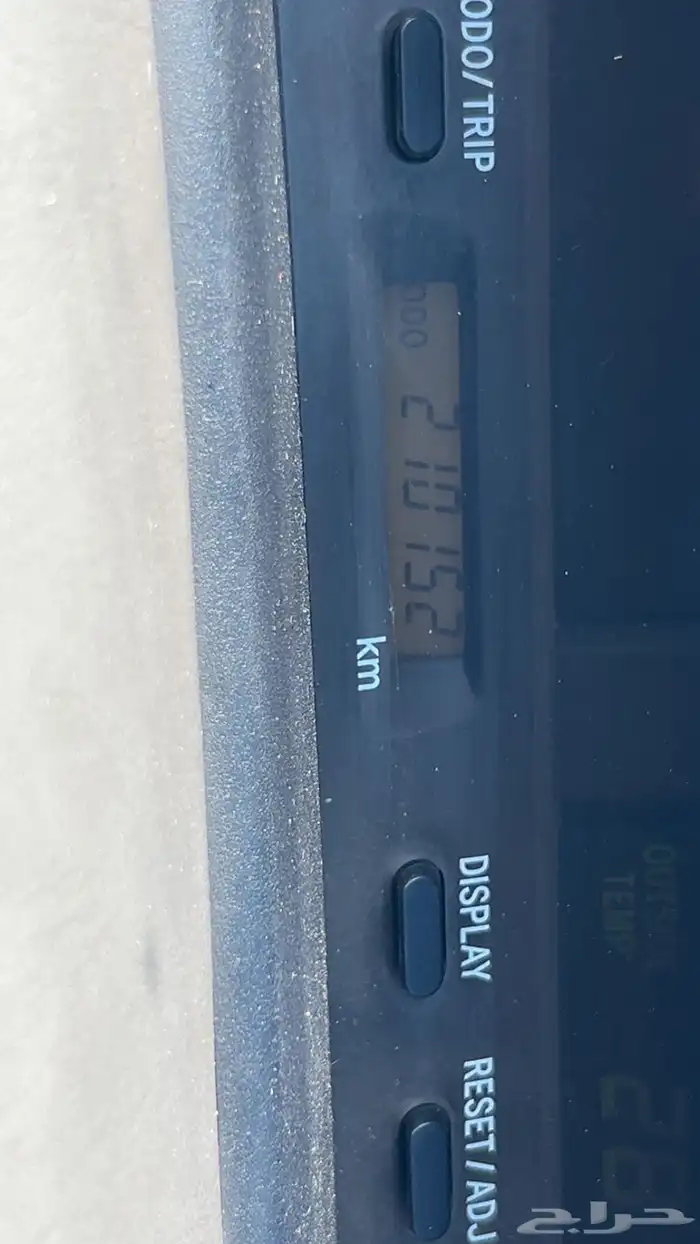 للبيع تويوتا افلون 2004 9