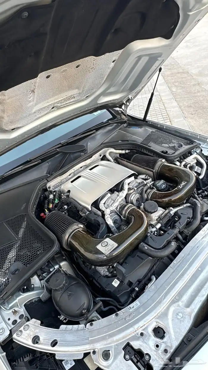 مرسيدس C63 للبيع 7