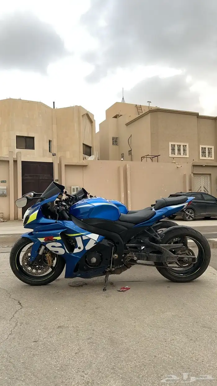 سوزوكي ريس 1000gsxr 2016 0