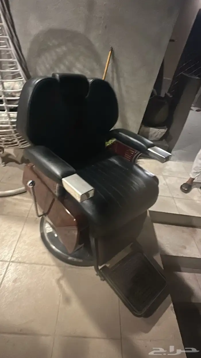 كراسي حلاقة 700 ريال 1